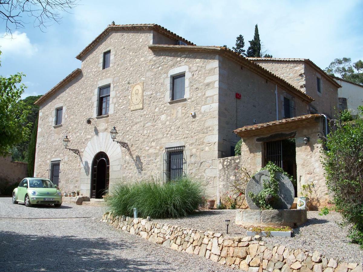 Hotel Masia Can Vive Cabrera de Mar Exterior photo