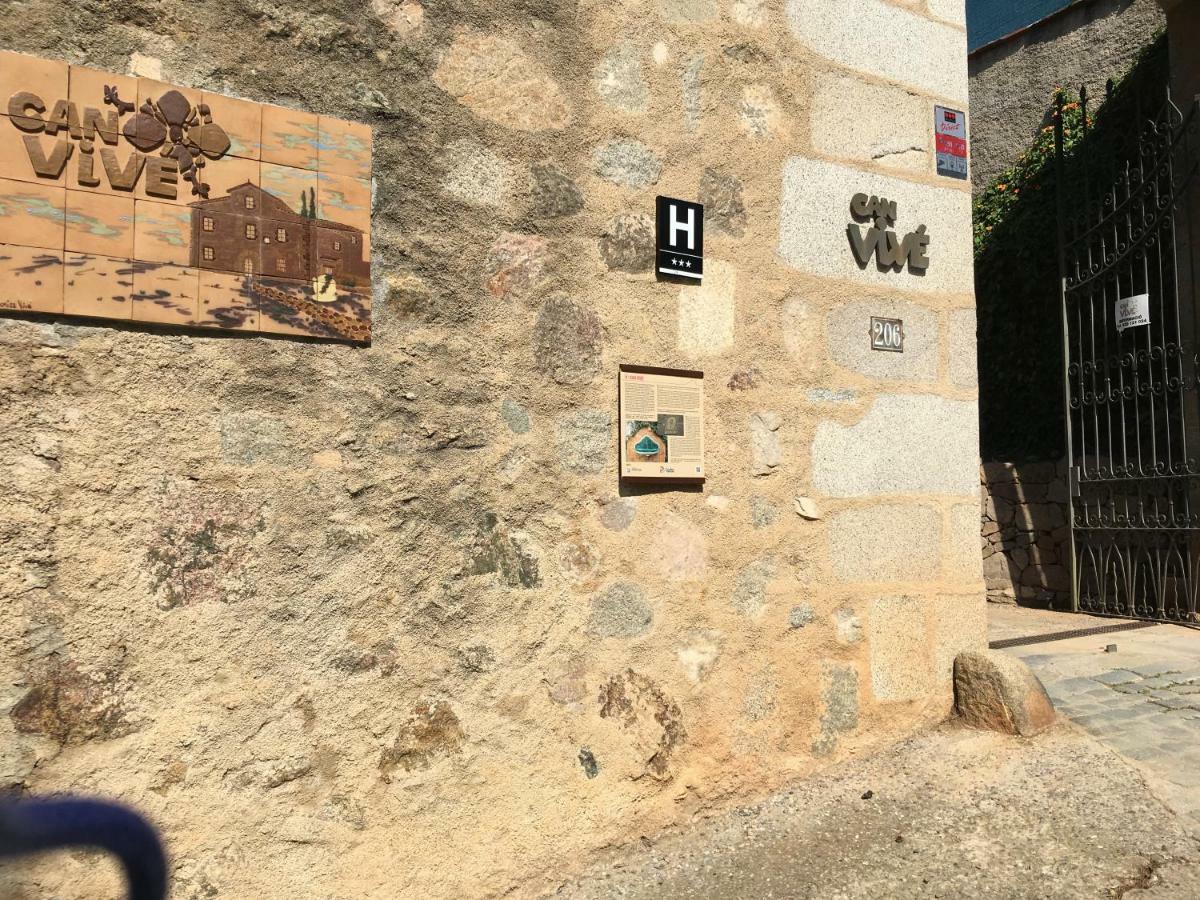 Hotel Masia Can Vive Cabrera de Mar Exterior photo